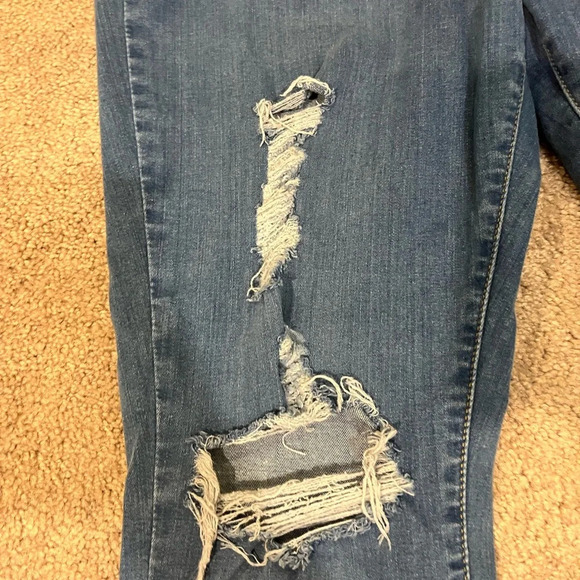 Levi’s 720 High Rise Super Skinny Jeans - Picture 3 of 8